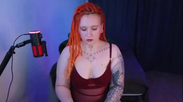 Image 10 of evaredmooon Stream on Chaturbate on 1 month ago