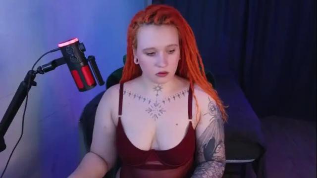 Image 4 of evaredmooon Stream on Chaturbate on 1 month ago