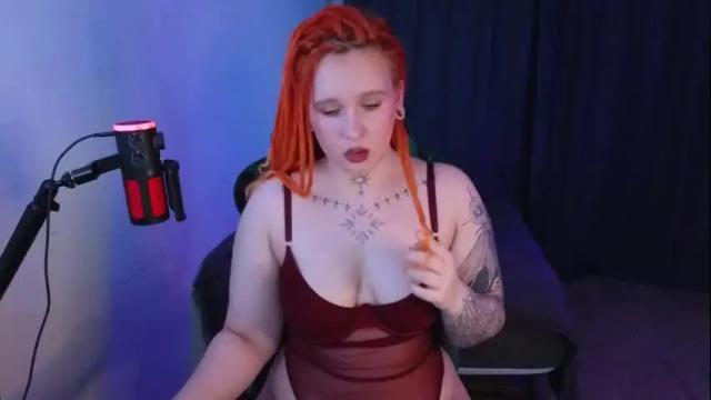 Image 7 of evaredmooon Stream on Chaturbate on 1 month ago
