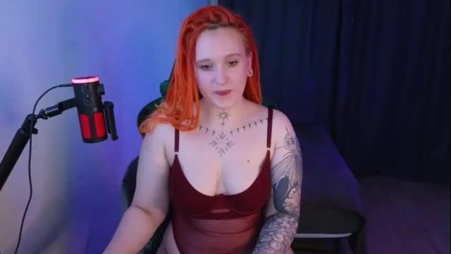 Image 8 of evaredmooon Stream on Chaturbate on 1 month ago