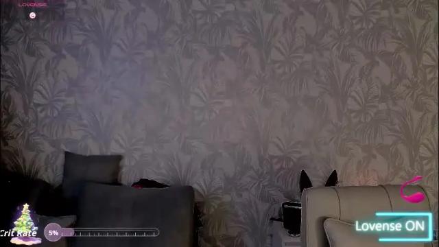 Image 12 of evarelusionj Stream on Chaturbate on 22 days ago