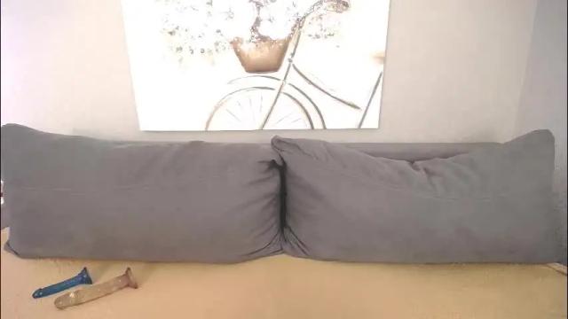 Image 3 of evarey_ Stream on Chaturbate on 2 months ago