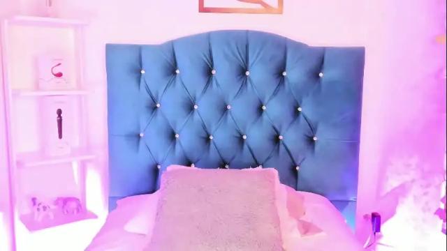 Image 4 of evaritz__ Stream on Chaturbate on 20 days ago