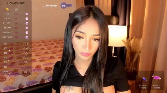 Image 4 of evas_pops Stream on Chaturbate on 16 months ago