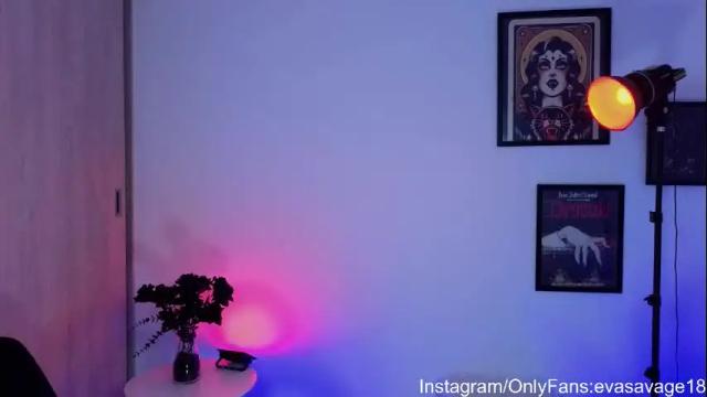 Image 4 of evasavage Stream on Chaturbate on 6 days ago