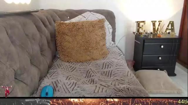Image 12 of evasilva Stream on Chaturbate on 1 month ago