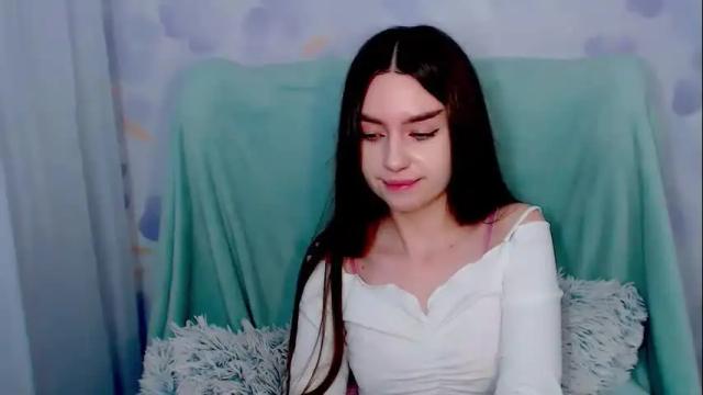 Image 12 of evasumer Stream on Chaturbate on 14 months ago