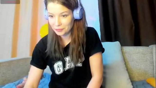 Image 3 of evasunshine18 Stream on Chaturbate on 6 days ago