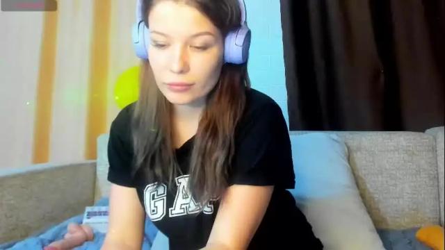 Image 6 of evasunshine18 Stream on Chaturbate on 6 days ago