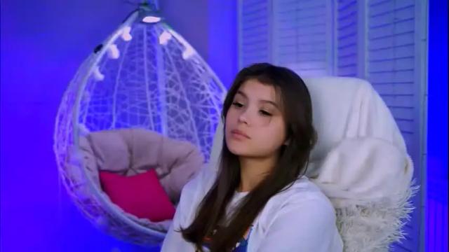 Image 8 of evathopson Stream on Chaturbate on 2 months ago