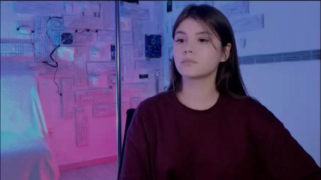 Image 4 of evathopson Stream on Chaturbate on 2 months ago