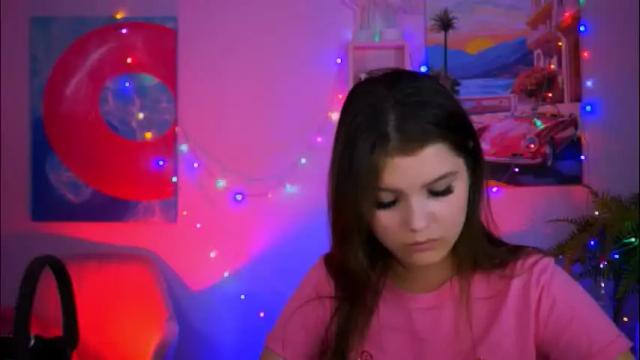 Image 12 of evathopson Stream on Chaturbate on 1 month ago