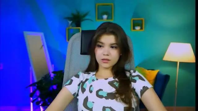 Image 2 of evathopson Stream on Chaturbate on 1 month ago