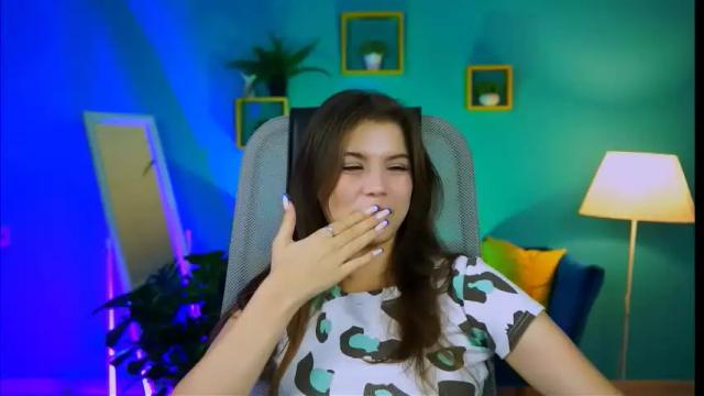 Image 4 of evathopson Stream on Chaturbate on 1 month ago