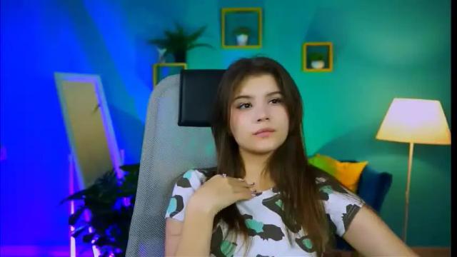 Image 7 of evathopson Stream on Chaturbate on 1 month ago