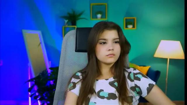 Image 8 of evathopson Stream on Chaturbate on 1 month ago