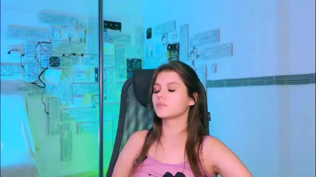 Image 10 of evathopson Stream on Chaturbate on 1 month ago