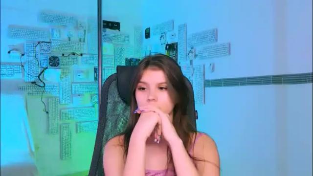 Image 2 of evathopson Stream on Chaturbate on 1 month ago