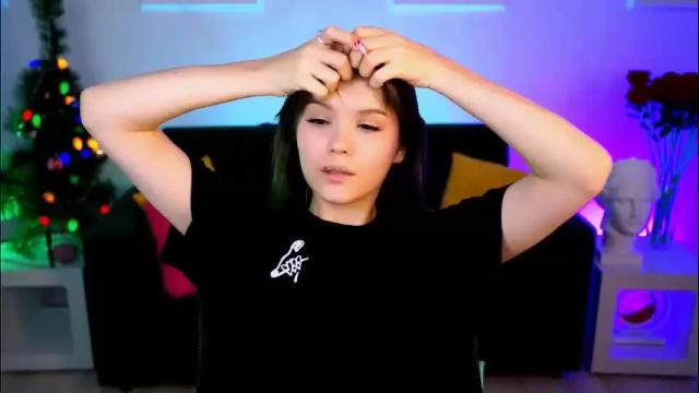 Image 12 of evathopson Stream on Chaturbate on 28 days ago