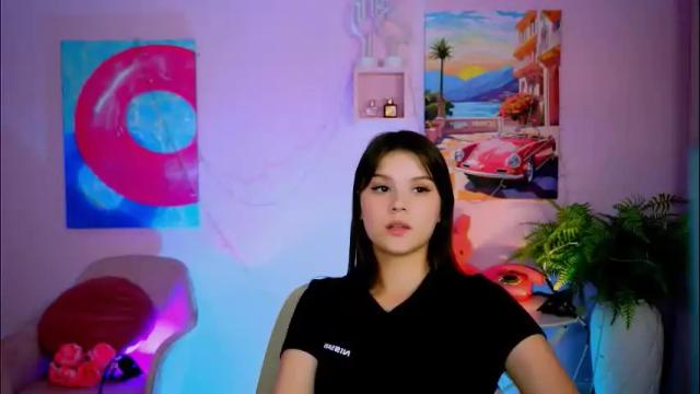 Image 3 of evathopson Stream on Chaturbate on 1 day ago