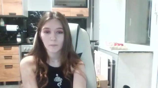 Image 4 of evavanoranje Stream on Chaturbate on 15 months ago