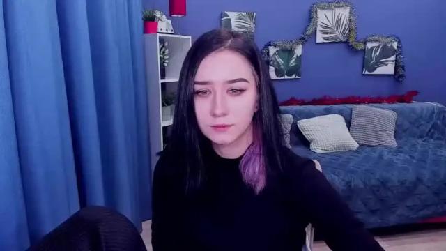 Image 3 of evaward Stream on Chaturbate on 16 months ago