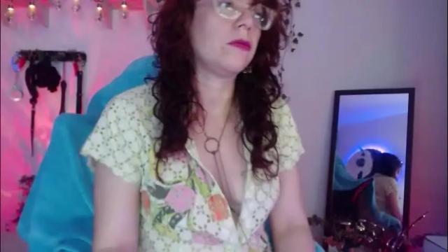 Thumbnail 2, eve_blue77's Stream at Chaturbate, 1 month ago