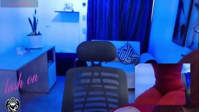 Image 3 of evee_e Stream on Chaturbate on 1 month ago