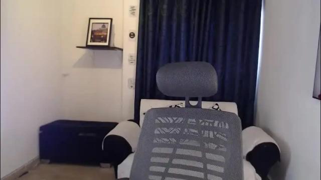 Image 6 of evee_e Stream on Chaturbate on 2 months ago