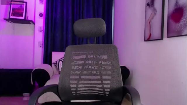 Thumbnail 1, evee_e's Stream at Chaturbate, 1 month ago