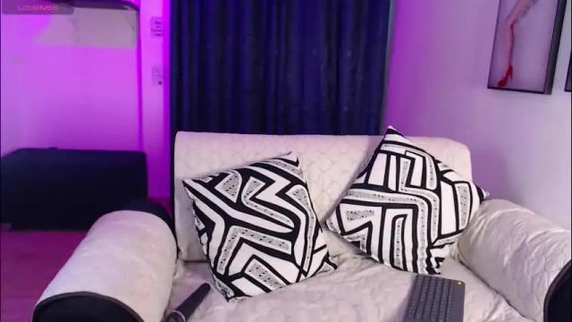 Image 12 of evee_e Stream on Chaturbate on 1 month ago