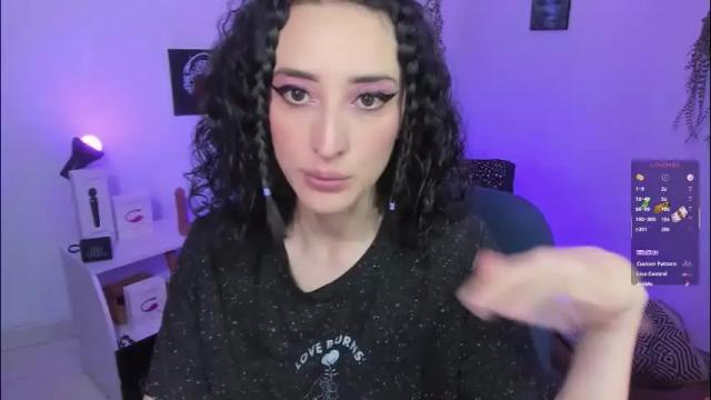 Thumbnail 1, evee_uwu's Stream at Chaturbate, 4 months ago