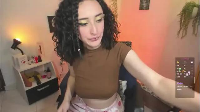 Thumbnail 1, evee_uwu's Stream at Chaturbate, 4 months ago