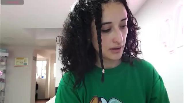 Image 7 of evee_uwu Stream on Chaturbate on 3 months ago