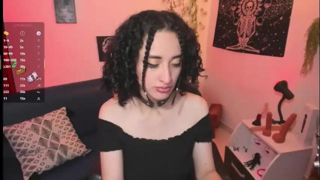 Image 8 of evee_uwu Stream on Chaturbate on 2 months ago