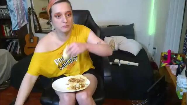 Image 2 of evelan123 Stream on Chaturbate on 6 days ago