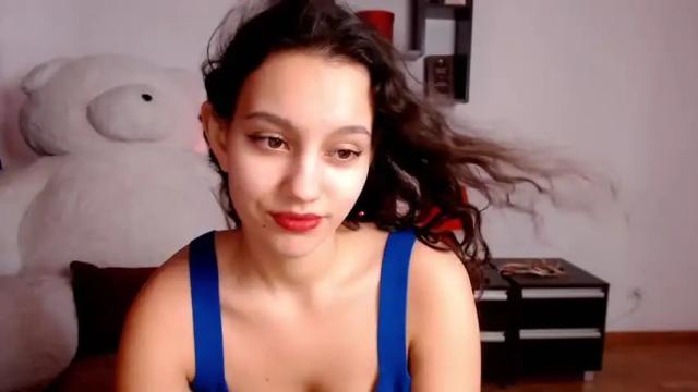 Image 11 of evelihau Stream on Chaturbate on 12 months ago