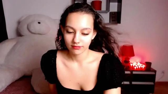 Image 11 of evelihau Stream on Chaturbate on 12 months ago