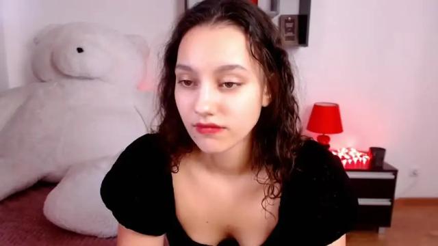 Image 12 of evelihau Stream on Chaturbate on 12 months ago