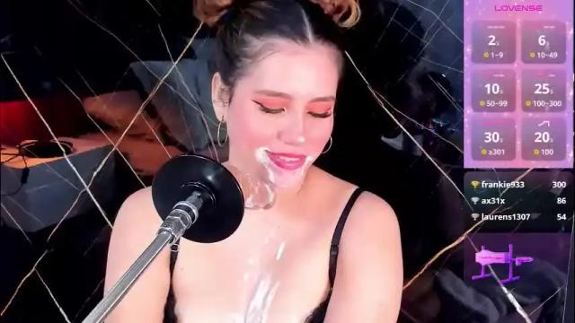 Image 6 of evelin_belen Stream on Chaturbate on 1 month ago
