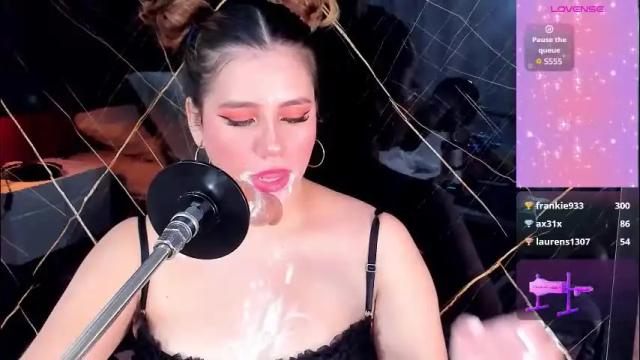 Image 8 of evelin_belen Stream on Chaturbate on 1 month ago