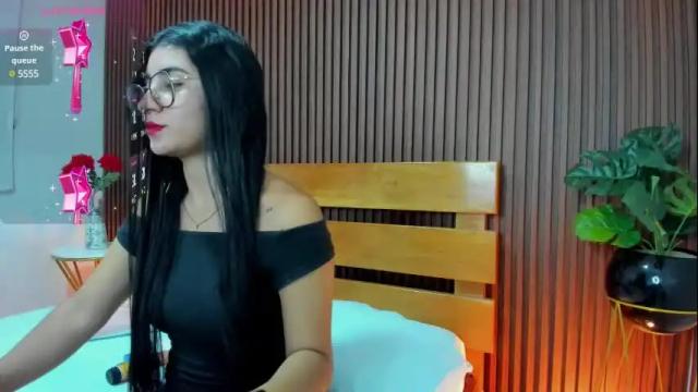 Image 12 of evelin_leroy Stream on Chaturbate on 1 month ago