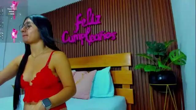 Image 11 of evelin_leroy Stream on Chaturbate on 13 days ago