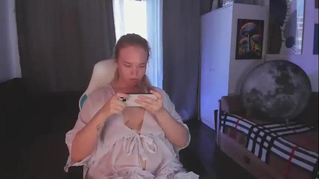 Image 7 of evelinadarling Stream on Chaturbate on 22 days ago