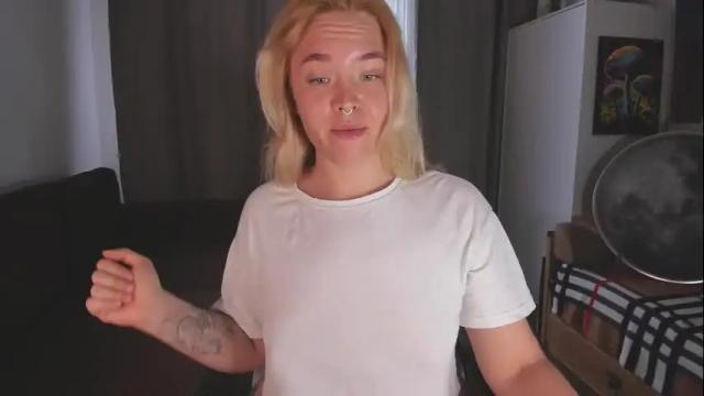 Image 11 of evelinadarling Stream on Chaturbate on 15 days ago