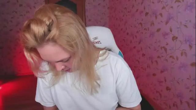 Image 8 of evelinadarling Stream on Chaturbate on 2 months ago