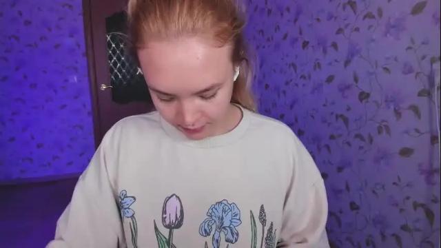 Image 2 of evelinadarling Stream on Chaturbate on 2 months ago