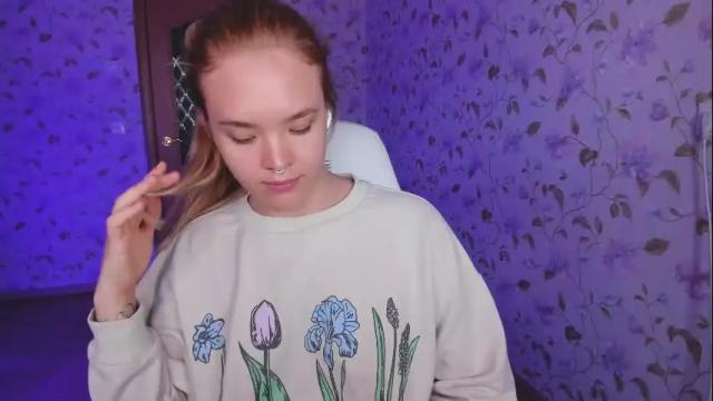 Image 3 of evelinadarling Stream on Chaturbate on 2 months ago
