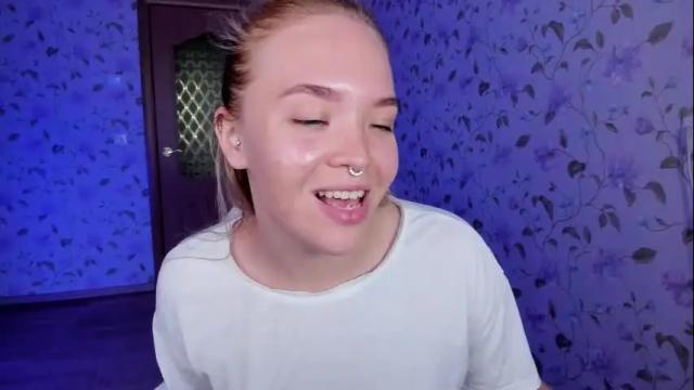 Image 4 of evelinadarling Stream on Chaturbate on 1 month ago