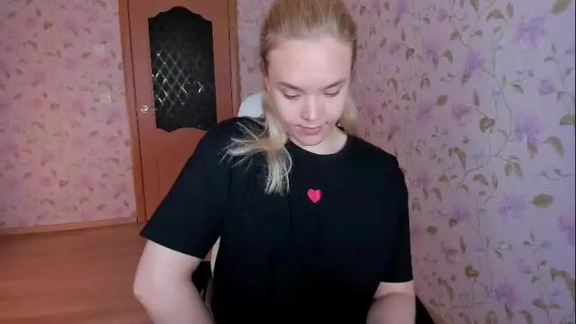 Image 10 of evelinadarling Stream on Chaturbate on 1 month ago